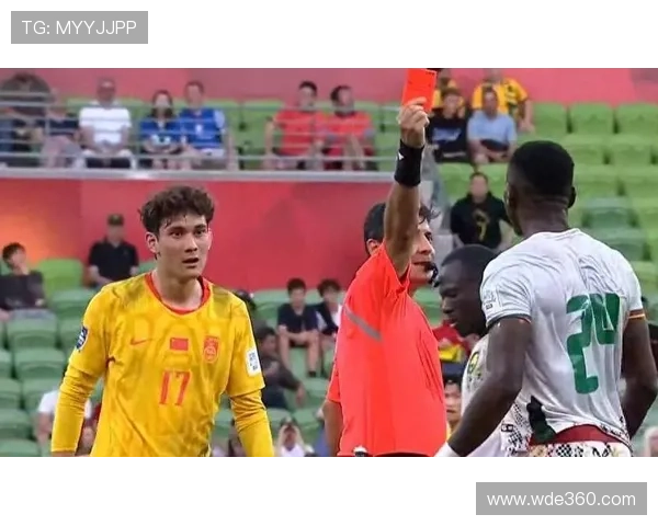 拜合拉木躲红怒炸喀麦隆主帅